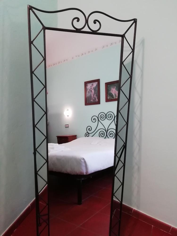 Hotel Genesi