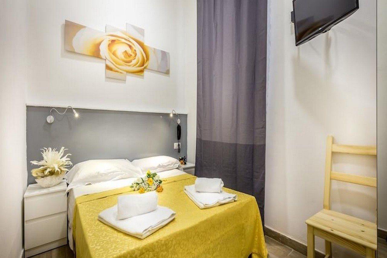 Genesio Hotel 2*